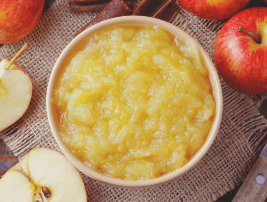 Compote pomme-poire-vanille maison avec topping crunchy